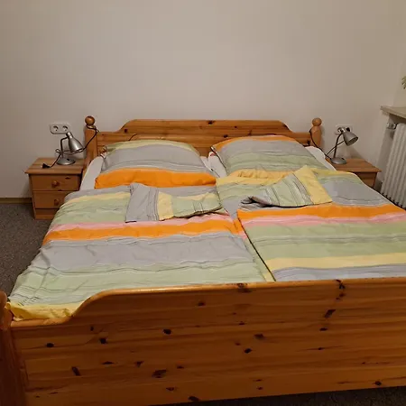 Apartment Gaestezimmer Rauchecker *